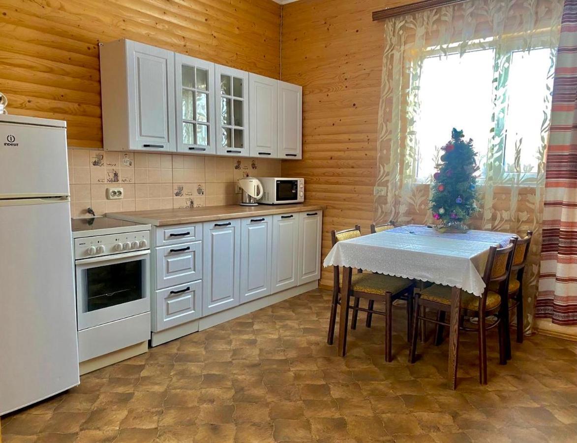 Затишний Будиночок Біля Річки Krivorovnya المظهر الخارجي الصورة